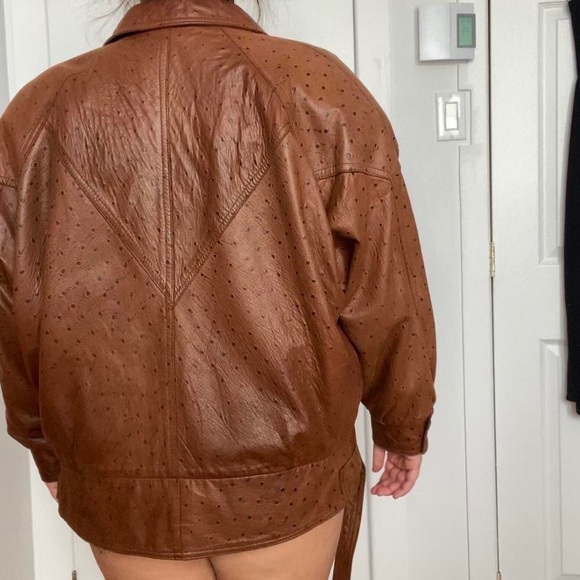 Leather jacket - Picture 3 of 4